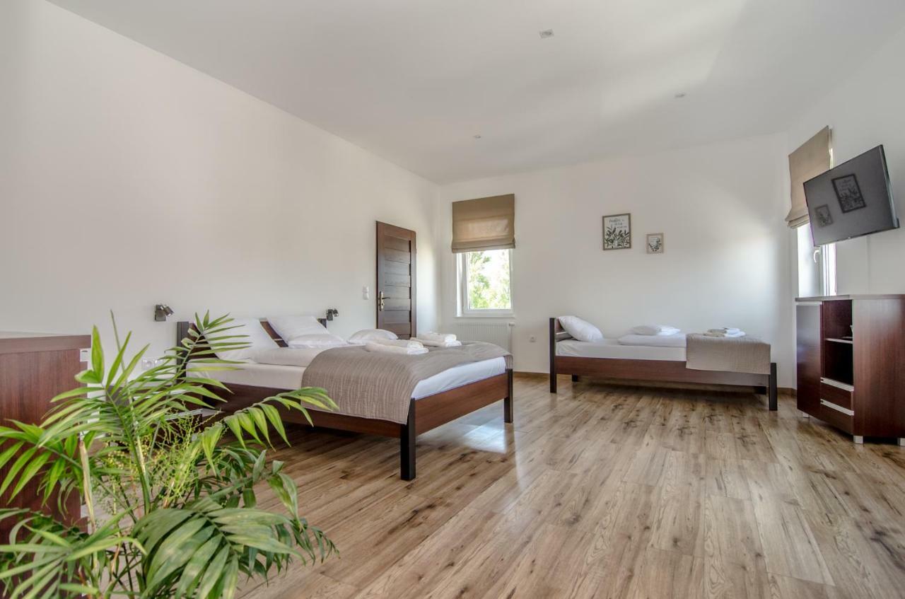 D.L.Blazkiewicz Bed & Breakfast Mielno  Bagian luar foto