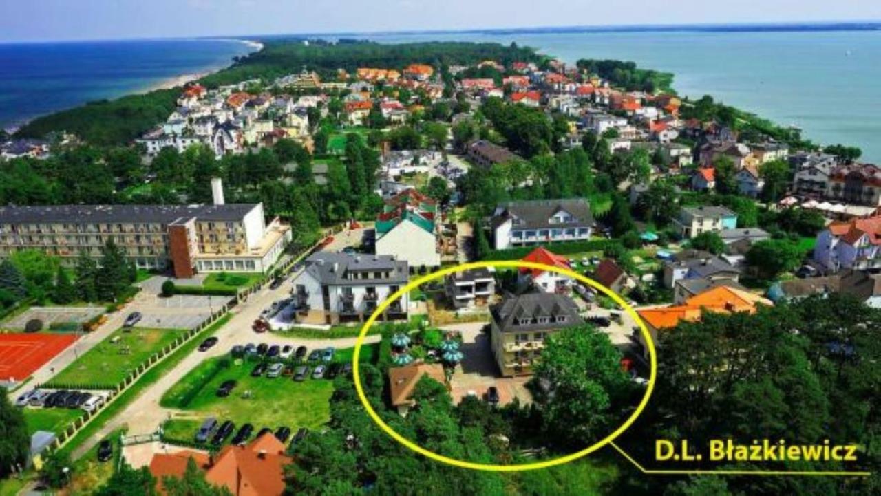 D.L.Blazkiewicz Bed & Breakfast Mielno  Bagian luar foto